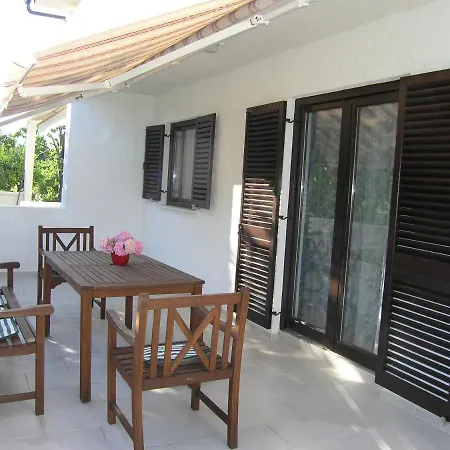 Mari With Terrace Baška